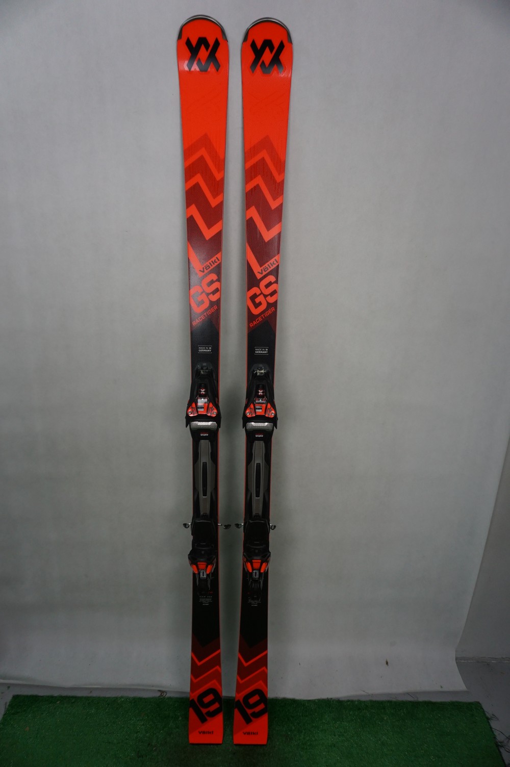 OL59 Volkl Racetiger GS 183 test 2025 jak nowe