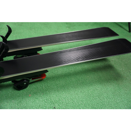OS49 Atomic Redster S9 165 test 2025 idealne