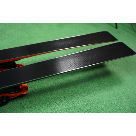 PS15 Elan Primetime 44  172  test 2025 idealne