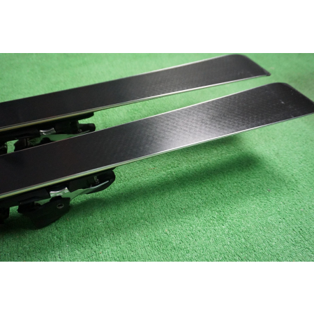PS22  Volkl Flair SC Carbon 150  idealne