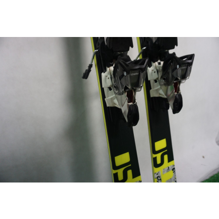 RS43 Volkl Racetiger SC 165  idealne