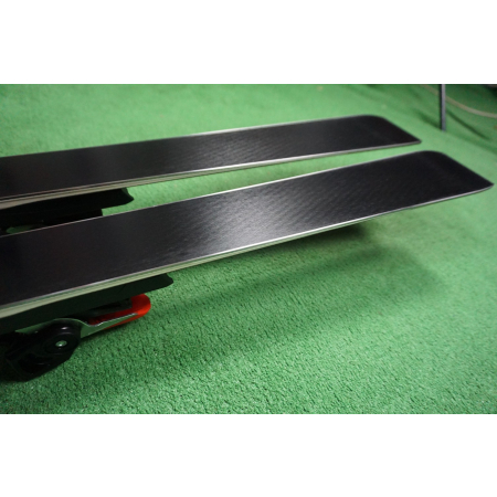 RU47  Atomic Redster G8 174 test 2025 jak nowe
