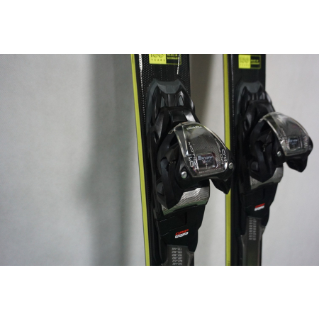 RU56 Volkl Racetiger SC 158 test jak nowe