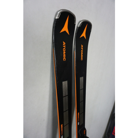SU45  Atomic Redster Q9 160 test 2026 idealne