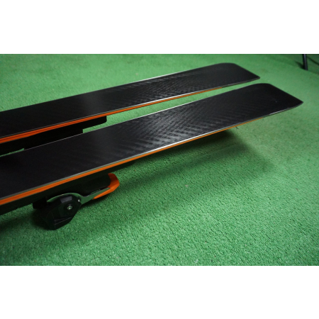 SU46  Atomic Redster Q9 160 test 2026 idealne