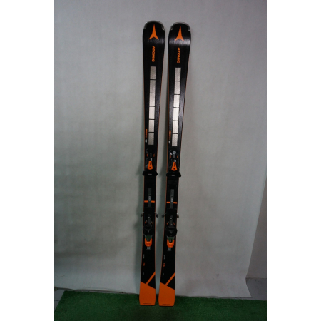 UA26  Atomic Redster Q9 176 test 2026 idealne