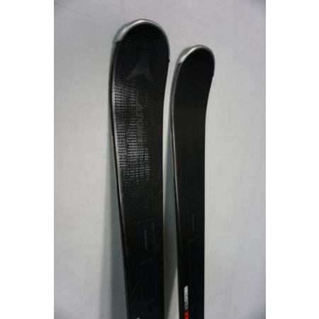 UA49  Atomic Redster X7i 162 test 2026  idealne