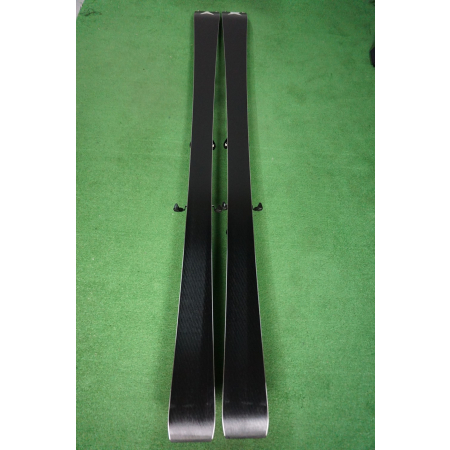 UA50  Atomic Redster X7i 162 test 2026  idealne