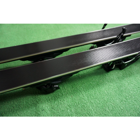 UA63 Volkl Racetiger SRC 158 test 2025 jak nowe
