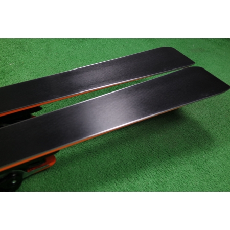 OE81 Atomic Q 9.8 166 test 2025 jak nowe